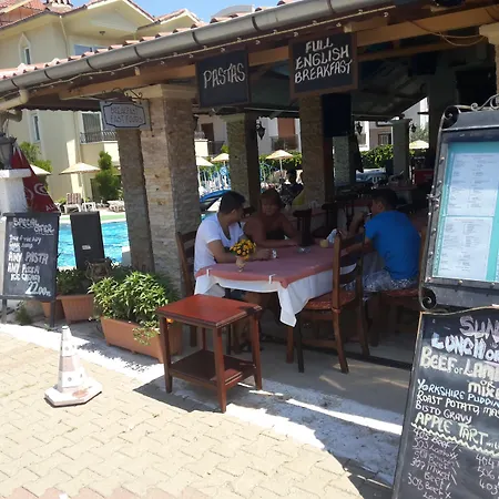 Sahin Palace מלון 3*