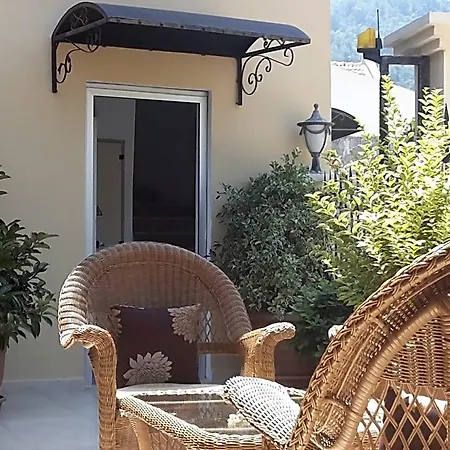 Sahin Palace 3* İçmeler