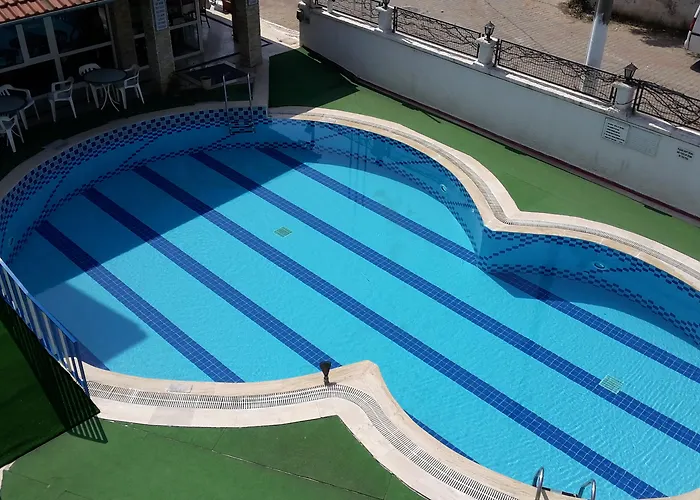 ホテル Sahin Palace イチュメレール